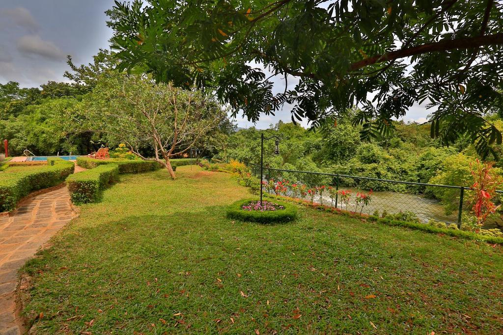 Hotel Grand & Gangula à Dambulla Extérieur photo