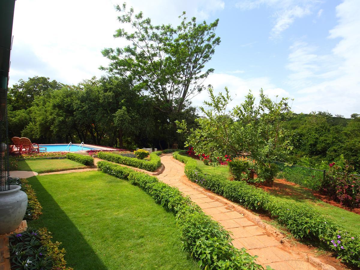 Hotel Grand & Gangula à Dambulla Extérieur photo