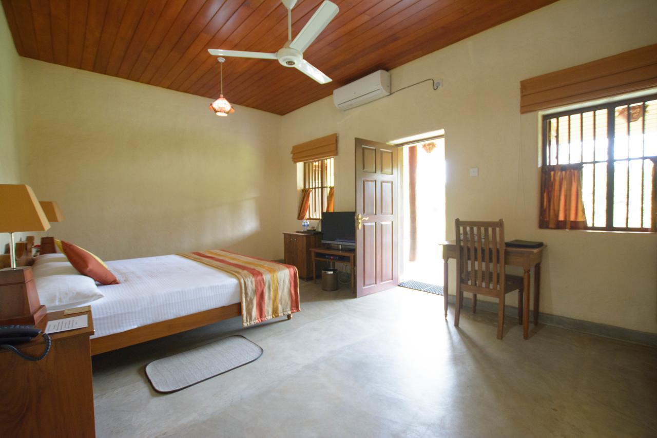 Hotel Grand & Gangula à Dambulla Extérieur photo