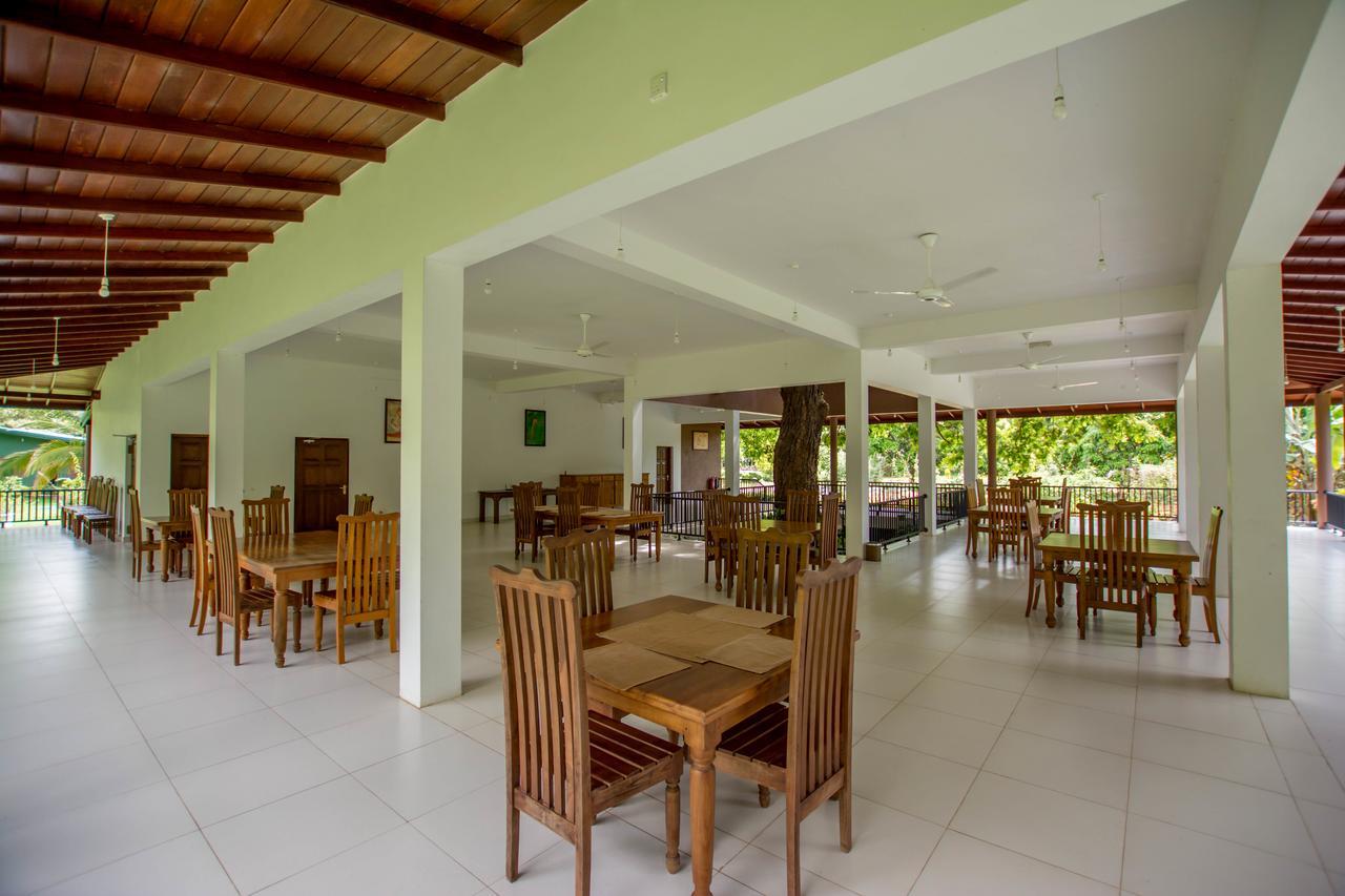 Hotel Grand & Gangula à Dambulla Extérieur photo